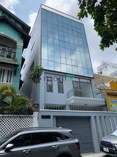 Hình ảnh Bán gấp mt hoa đào 1 trệt 3 lầu giá 14,5 tỷ