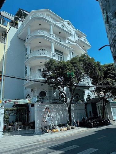 Hình ảnh 2 phòng cao cấp full nội thất trong biệt thự Villa, sạch sẽ, đẹp, 35m2