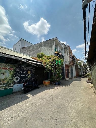 Hình ảnh 🔥 - KẾ BÊN ĐH VĂN LANG - Chỉ 68tr/m2 - NGUYỄN THÁI SƠN-Gò Vấp - 20 T