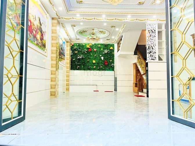 Hình ảnh Bán nhà siêu phẩm đường Lê Văn Quới, ngang 6m