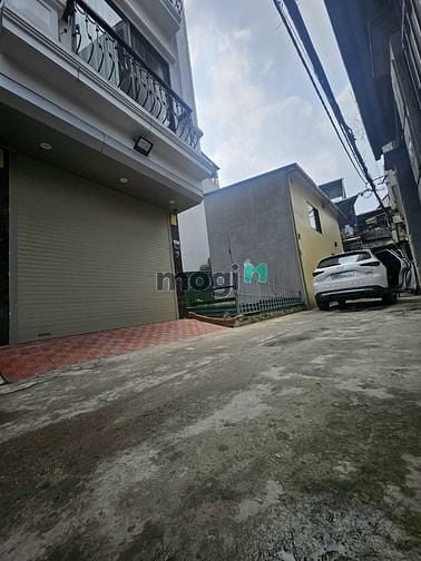Hình ảnh Đất Ngọc Thụy 60m2, ô tô ngủ trong đất. Gần Việt Pháp