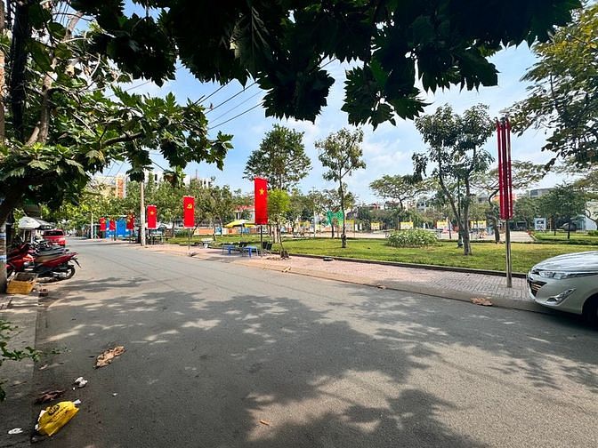Hình ảnh Bán lô đất hiếm có khu Cao Lỗ, Phường 4, Quận 8.