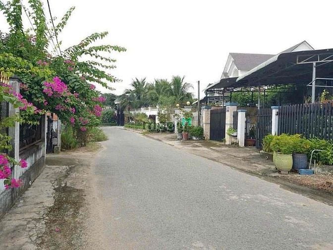 Hình ảnh 150m2 HL410 Vĩnh Tân đường lớn cách ĐT 742 500m dân cư đông sổ sẵn