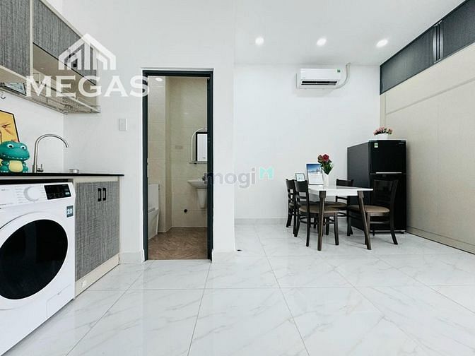 Hình ảnh Căn Hộ 1 Phòng Ngủ - Ban Công Siêu Lớn - Gần Ngay VinCom