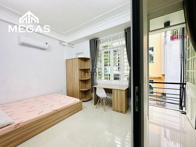 Hình ảnh Căn Hộ 2PN Ban Công Lớn Full Nội Thất Ngay Chợ Hoàng Hoa Thám Tân Bình
