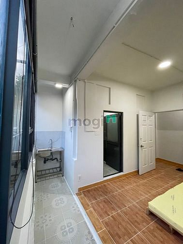 Hình ảnh Studio không giới hạn người ở nằm cạnh đại học Văn Hiến