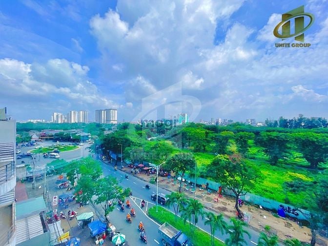 Hình ảnh Siêu Phẩm Studio Cửa Kính Sát Bên Lotte Quận 7