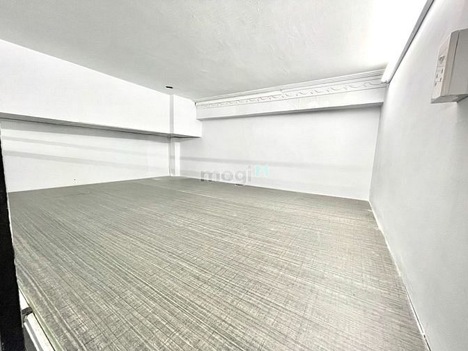 Hình ảnh Trống sẵn phòng trọ có gác mới xây ở Đinh Bộ Lĩnh