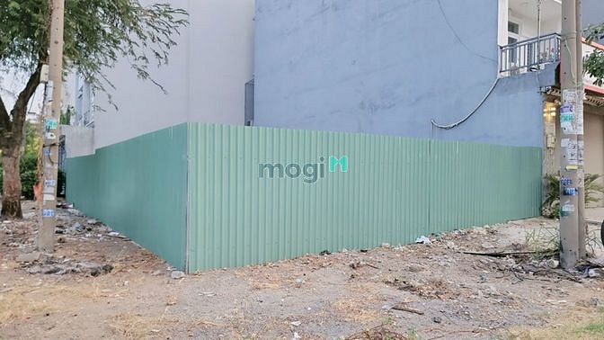 Hình ảnh Bán lô góc hai mặt tiền khu Ao Sen Tên Lửa DT 9x20
