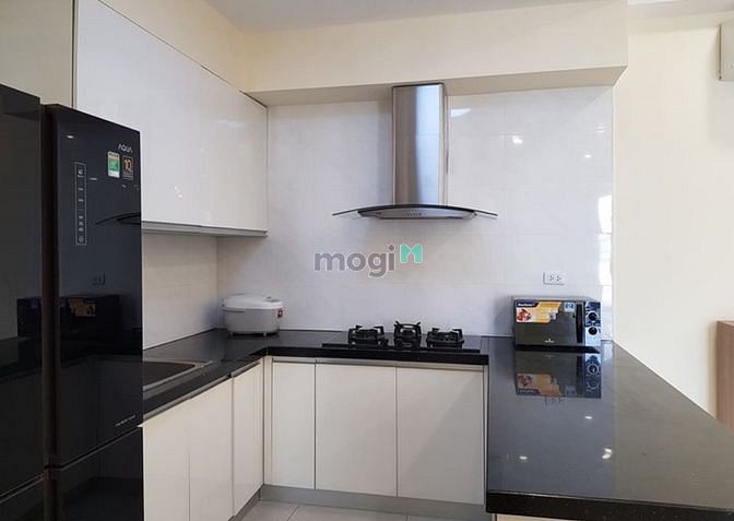 Hình ảnh - Diện tích: 68 m². - Giá từ: 2 tỷ710. - View nội khu hồ bơi phi thuyề