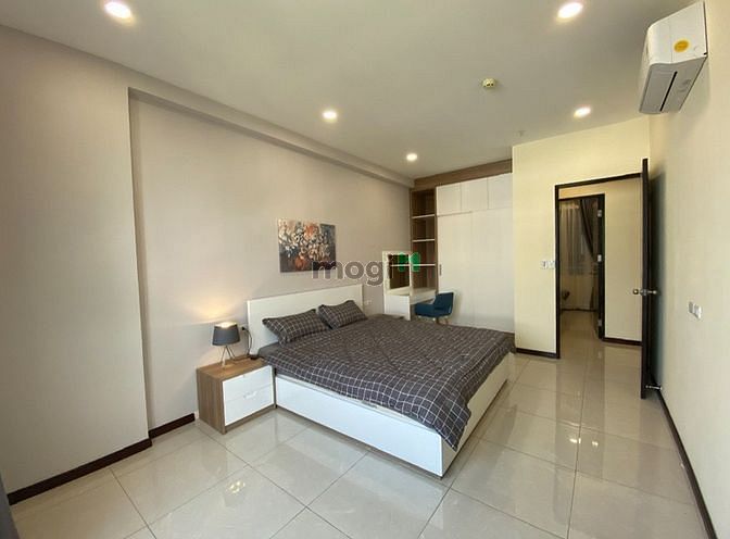 Hình ảnh - Diện tích: 68 m². - Giá từ: 2 tỷ710. - View nội khu hồ bơi phi thuyề