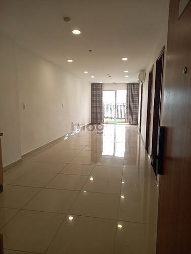 Hình ảnh Siêu rẻ cho thuê 2pn 2 wc ntcb 12 triệu lầu cao view thoáng