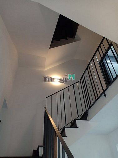 Hình ảnh Bán nhà đẹp 5 tầng, pháp lý SH hoàn công đầy đủ thiết kế hiện đại
