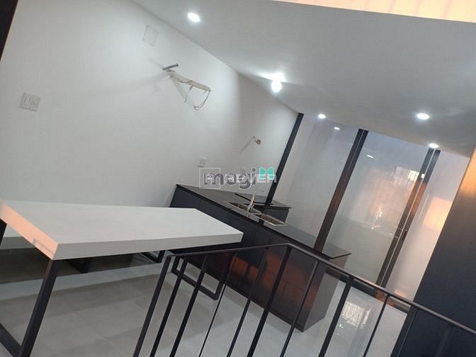 Hình ảnh Bán nhà đẹp 5 tầng, pháp lý SH hoàn công đầy đủ thiết kế hiện đại