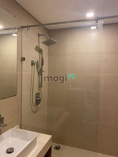 Hình ảnh Cho thuê CHCC Rivera Park 2PN 70m2 nội thất căn bản 15 triệu/tháng