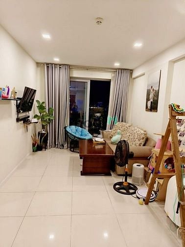 Hình ảnh Cho thuê CHCC Rivera Park 2PN 70m2 nội thất căn bản 15 triệu/tháng