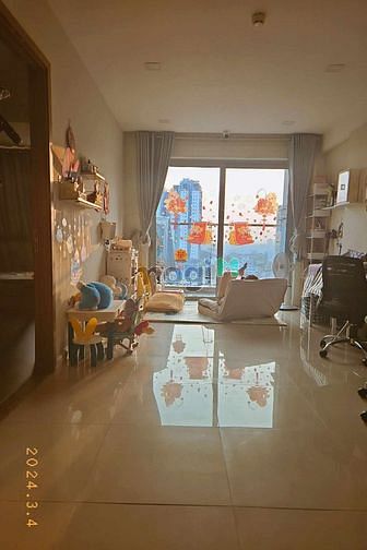 Hình ảnh Cho thuê CHCC Rivera Park 2PN 70m2 nội thất căn bản 15 triệu/tháng