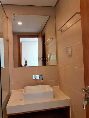 Hình ảnh Cho thuê CHCC Rivera Park 2PN 70m2 nội thất căn bản 15 triệu/tháng