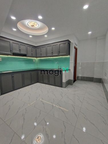 Hình ảnh Bán nhà HXH Lê Văn Quới - Bình Tân