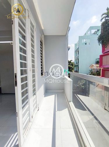 Hình ảnh CHDV 35m2 bancong thang máy đối diện Etowe