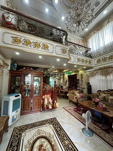 Hình ảnh Bán biệt thự đường số 5 khu Tên Lửa, tặng full nội thất