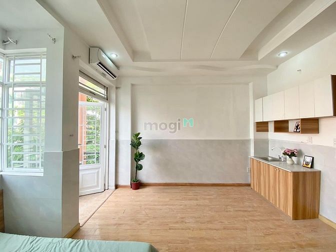 Hình ảnh STUDIO BAN CÔNG CÁCH SÂN BAY Tân Sơn Nhất 5p