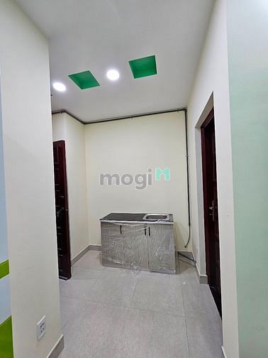 Hình ảnh CHDV 28m2 bancong full nt nằm sát Q10