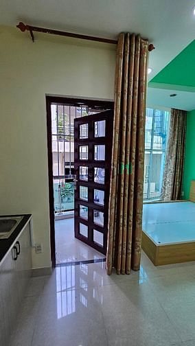Hình ảnh CHDV 28m2 bancong full nt nằm sát Q10
