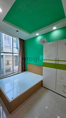Hình ảnh CHDV 28m2 bancong full nt nằm sát Q10