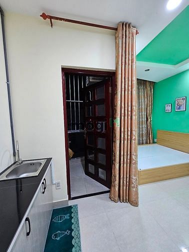 Hình ảnh CHDV 28m2 bancong full nt nằm sát Q10