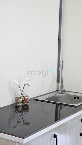 Hình ảnh CHDV 28m2 bancong full nt nằm sát Q10
