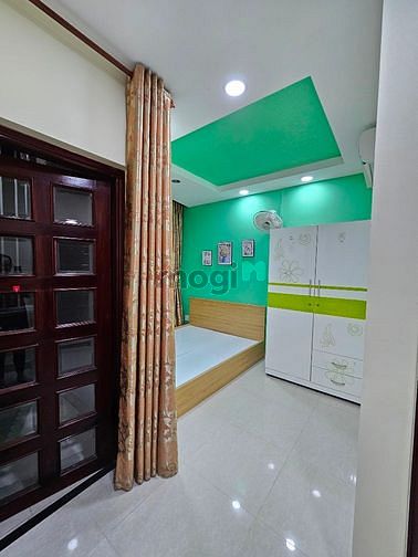 Hình ảnh CHDV 28m2 bancong full nt nằm sát Q10