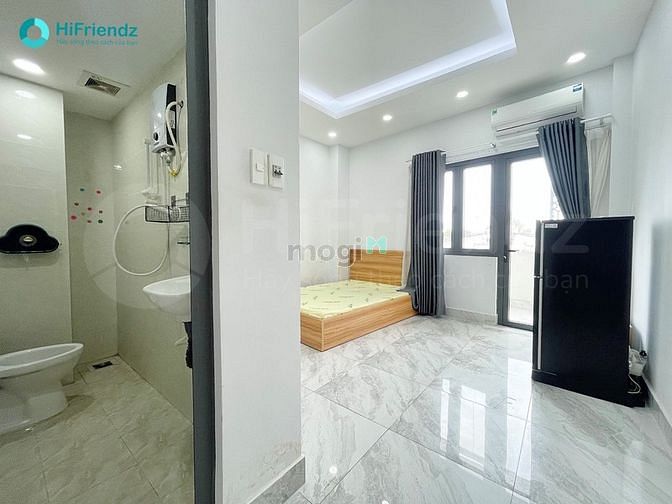 Hình ảnh Studio ban công siêu thoáng Ngay Ngã tư hàng xanh
