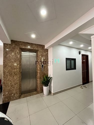 Hình ảnh Phòng 5,8 tr  có Bancol , có thang máy , gần Chợ Bà Chiểu