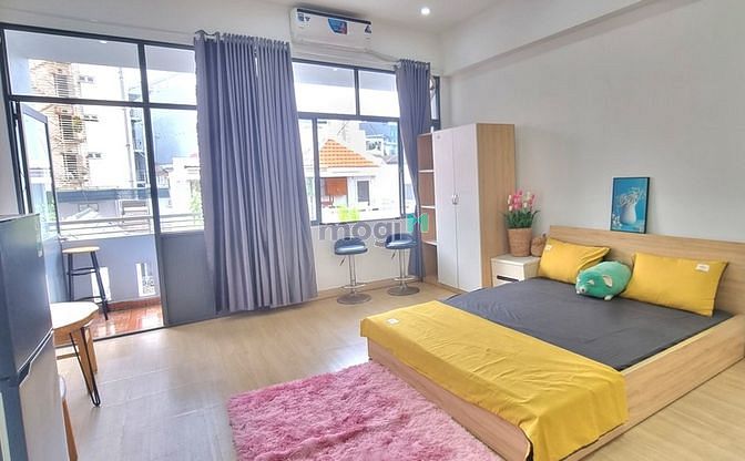 Hình ảnh Căn Hộ Ban Công - Đầy đủ Tiện Nghi - Sát Sân Bay Tân Sơn Nhất
