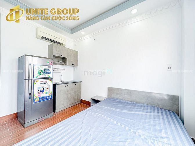 Hình ảnh Studio - Cửa sổ lớn ngay Huỳnh Tấn Phát