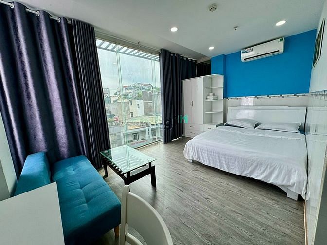 Hình ảnh Mb6623 nạp rút nhanh chóng Ban Công full kính siêu sang - Sát ngay Sân Bay Tân Sơn Nhất