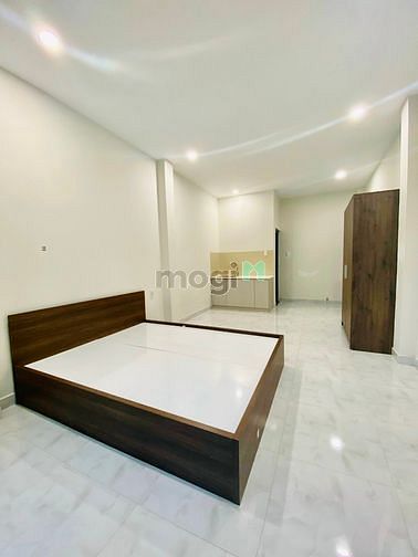 Hình ảnh 🎴Căn Hộ Ban Công 30m2 Kế Landmark81 . Full Nội Thất , Có Thang Máy