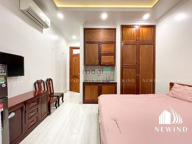 Hình ảnh CHDV Ban Công Trước KDC Yên Tĩnh An Ninh Cao FULL Nội Thất