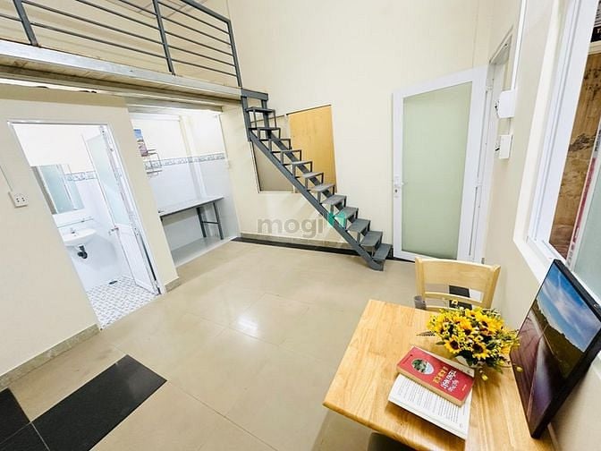 Hình ảnh Duplex cửa sổ - Gác cao 1m8 tại Lam Sơn - KV sân bay - Tân Bình