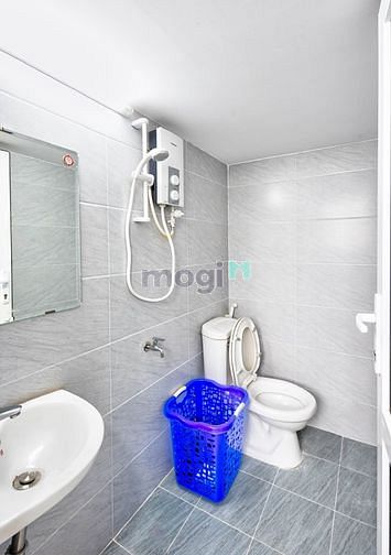 Hình ảnh Cho thuê Mb6623 nạp rút nhanh chóng gác lửng Full NT có Cửa sổ ngay TT Bình Thạnh