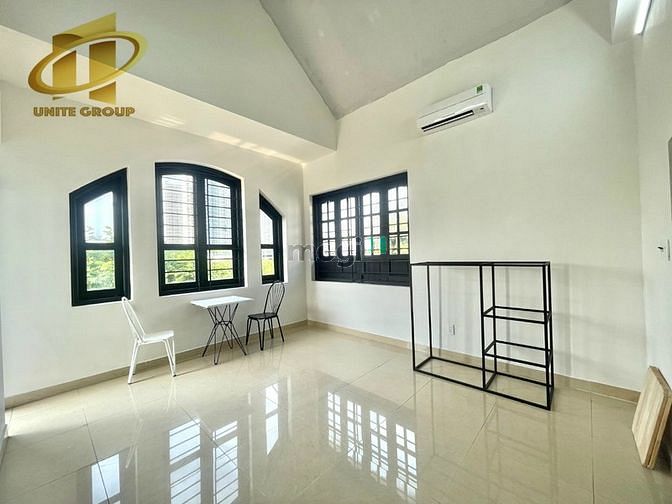 Hình ảnh Cho thuê phòng 3 cửa sổ, ban công thoáng mát gần PMH quận 7
