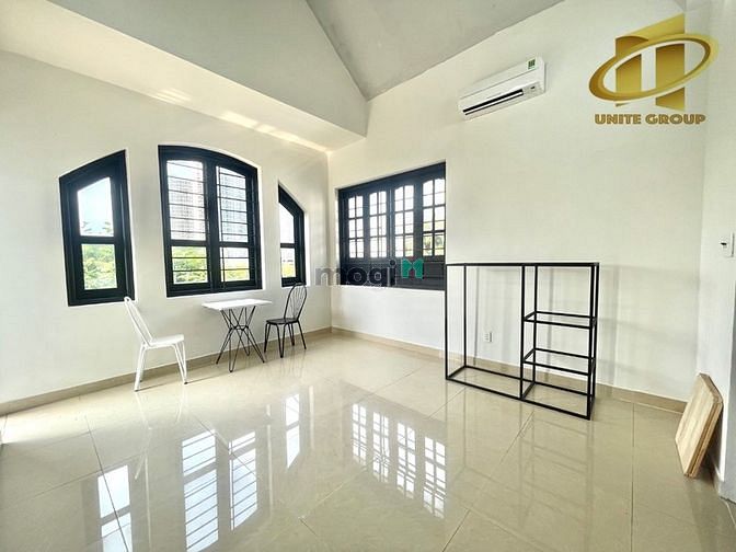 Hình ảnh Cho thuê phòng 3 cửa sổ, ban công thoáng mát gần PMH quận 7