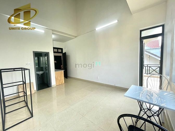 Hình ảnh Cho thuê phòng 3 cửa sổ, ban công thoáng mát gần PMH quận 7