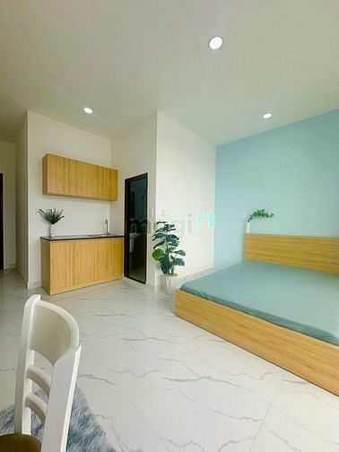 Hình ảnh BANCOL siêu to, đón nắng và giơ, Mặt tiền đường Quận 10
