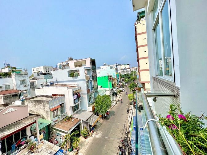 Hình ảnh CHDV 2PN Trung Tâm Quận 7 FULL Nội Thất Ban Công Thoáng Mát