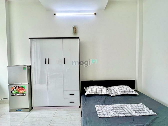 Hình ảnh CHDV 2PN Trung Tâm Quận 7 FULL Nội Thất Ban Công Thoáng Mát