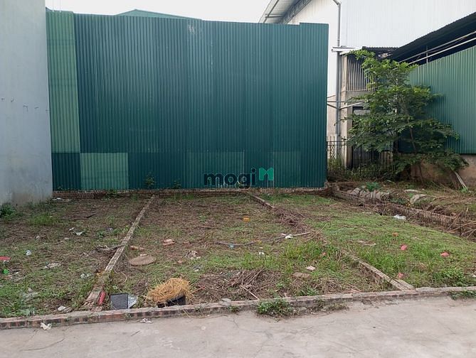 Hình ảnh Chỉ hơn tỷ mảnh đất thổ cư tai Long Biên - Hơn tỷ HK Long Biên