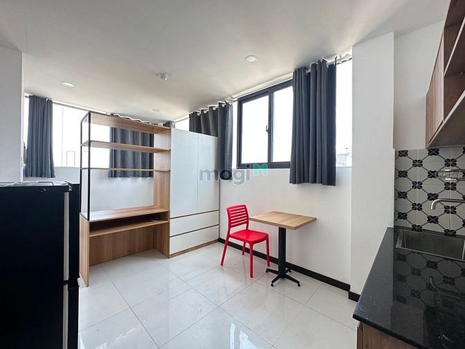 Hình ảnh Studio Full Nội Thất, Cửa Sổ Thoáng Đón Gió, Gần Lotte Quận 7