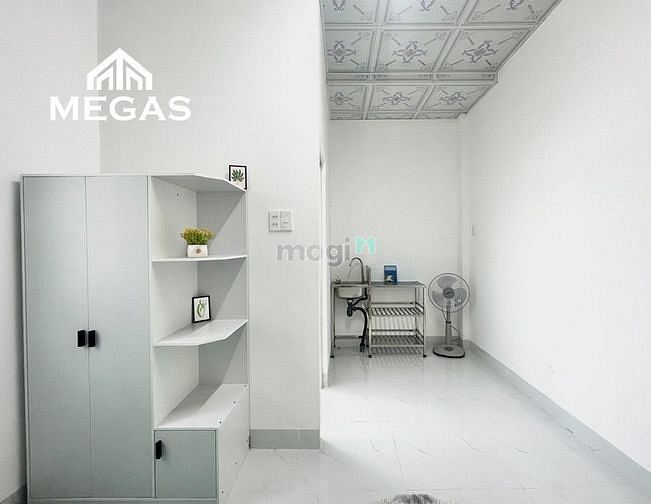Hình ảnh Studio mới FULL NỘI THẤT cửa sổ thoáng ngay VINCOM LÊ VĂN VIỆT